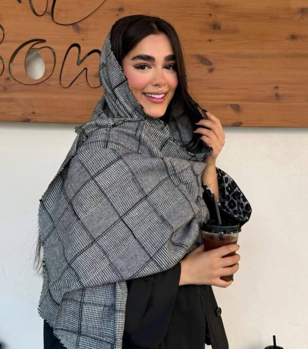شال زیبای پاییز زمستونه پرنسس سیه نا  🔹 - Image 2