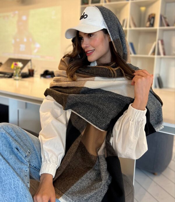شال موهر squer zara